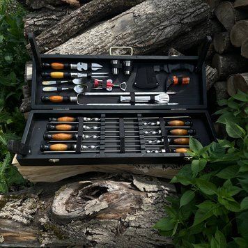 Подарунковий набір шампурів у кейсі-столику Grill Master Pro №2. Шашличний набір. Подарунок на свято